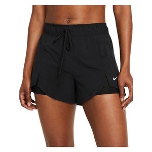 Short Nike 2 en 1 pour femme
